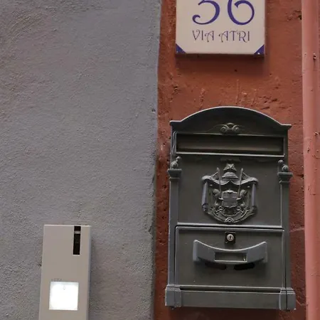 Palazzo D'atri بيت للعطل